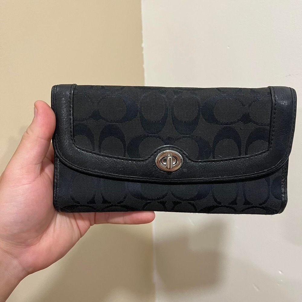 Y2K 2000s Coach Signature Cs Monogram Turn Lock Tri-Fold Wallet / Clutch